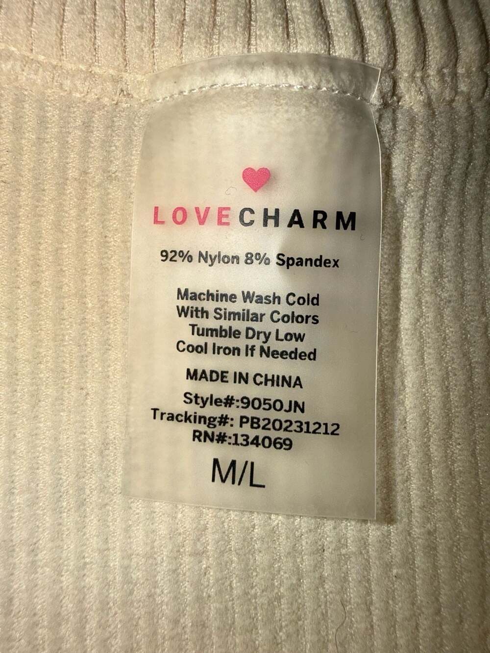 LoveCharm Ribbed Crop Tank To size-M/L - Picture 2 of 5
